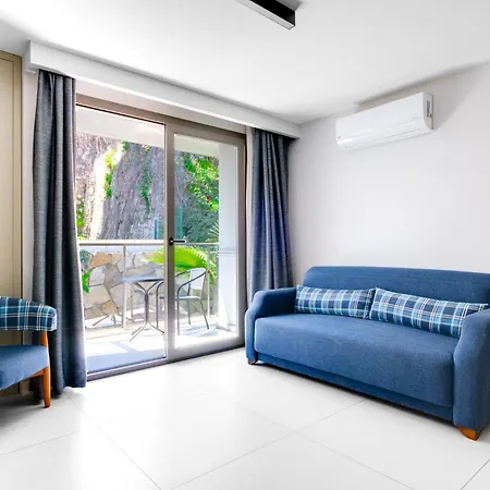 With Balcony Shared Pool 5 Min To Beach * Гумбет