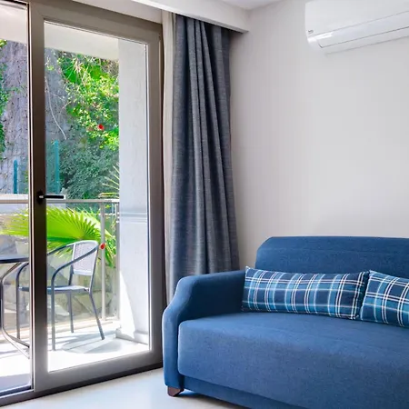 Appartamento With Balcony Shared Pool 5 Min To Beach